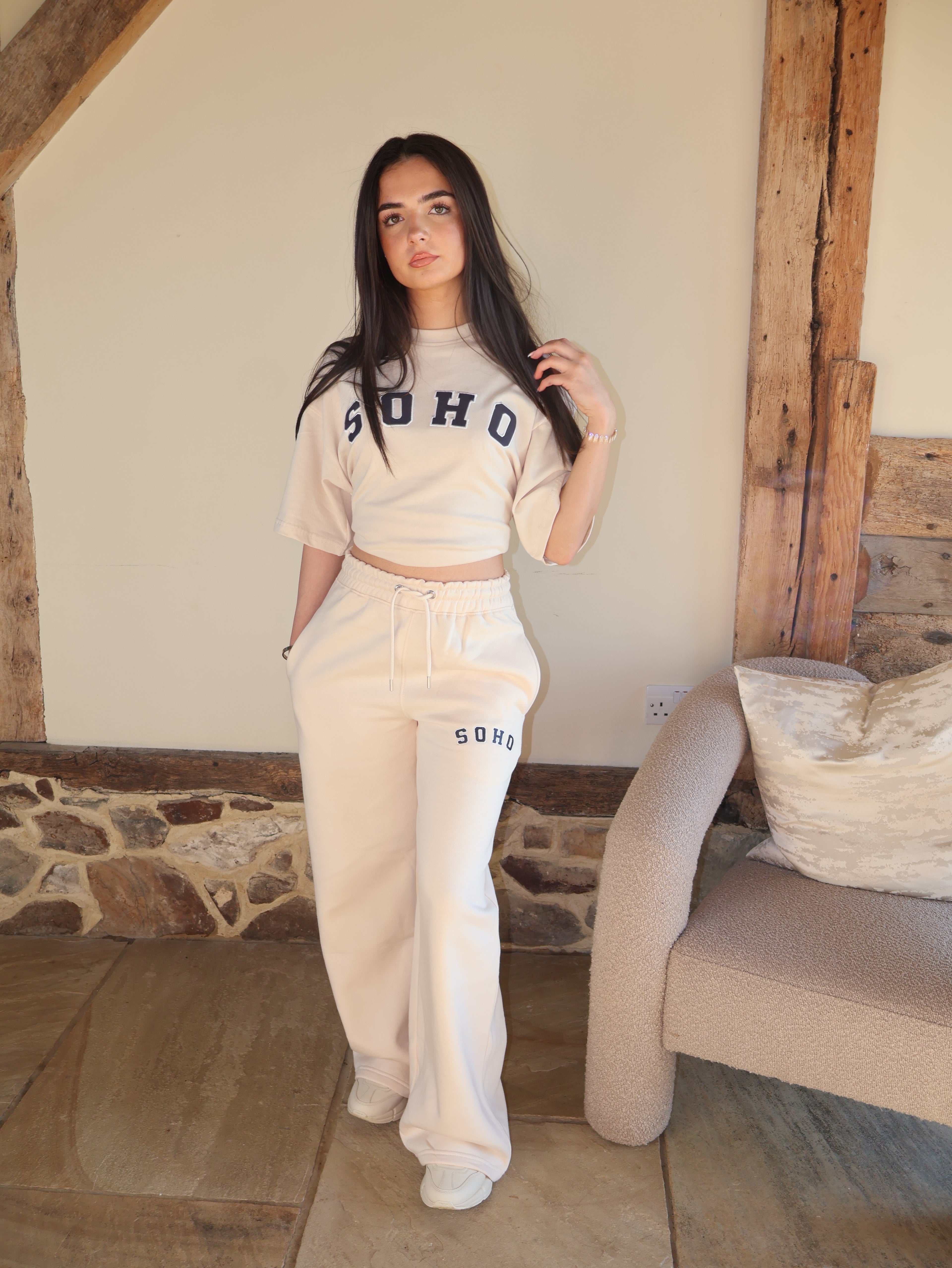 SOHO TRACKSUIT - T-SHIRT AND WIDE LEG BOTTOMS