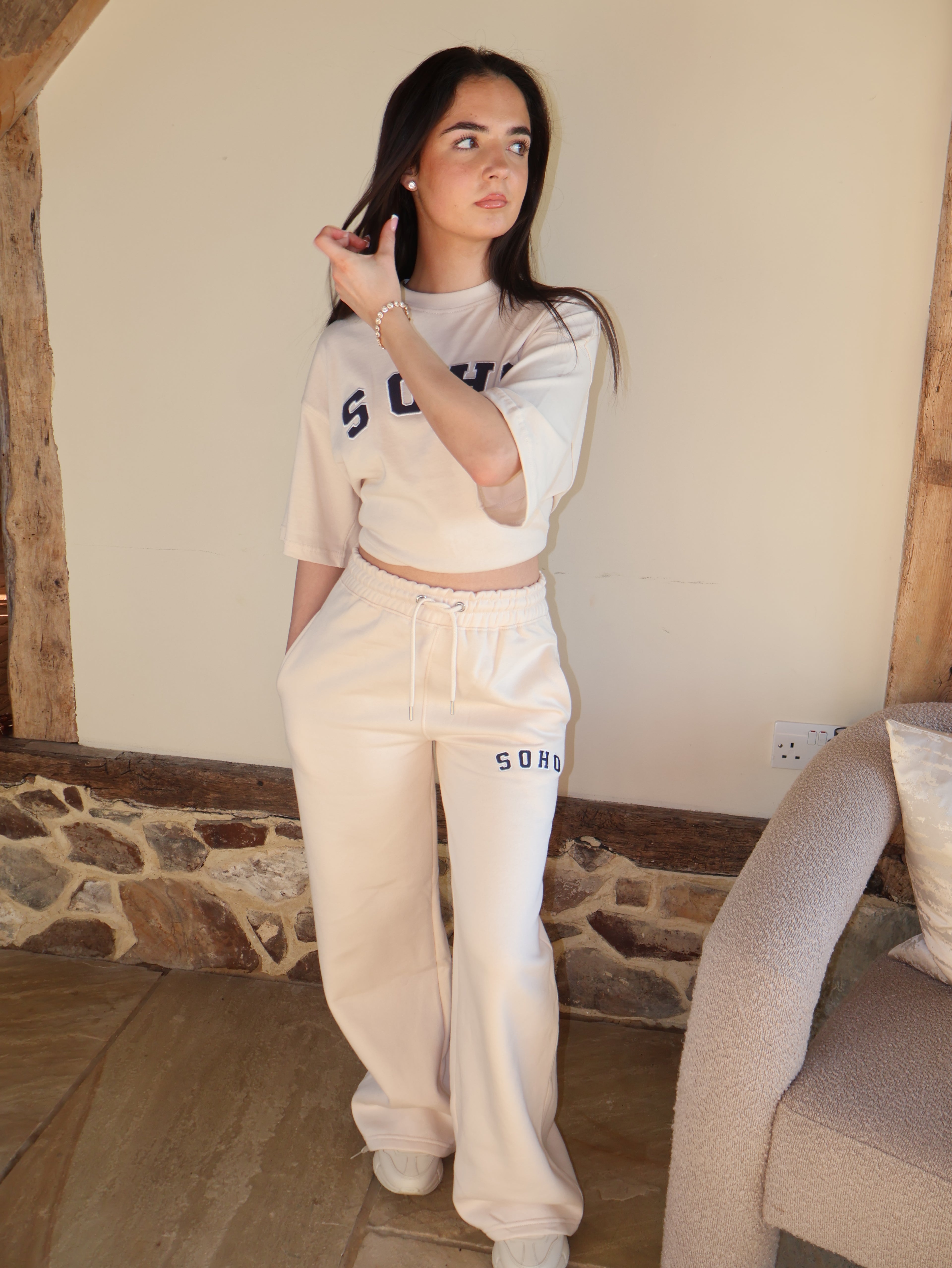 SOHO TRACKSUIT - T-SHIRT AND WIDE LEG BOTTOMS