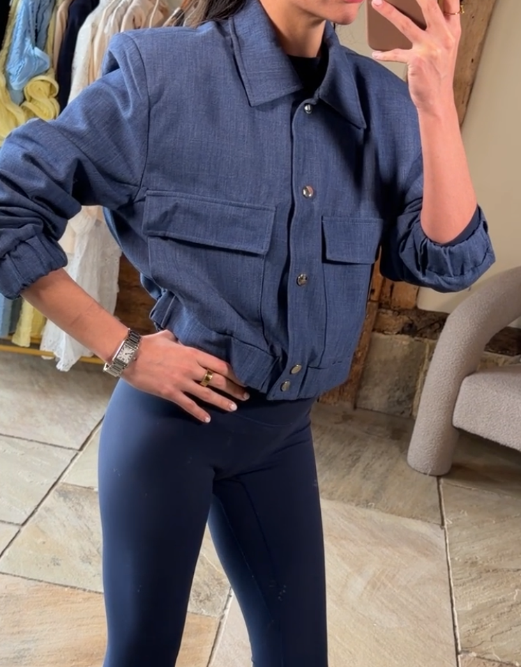 Button cropped Tailored Jacket